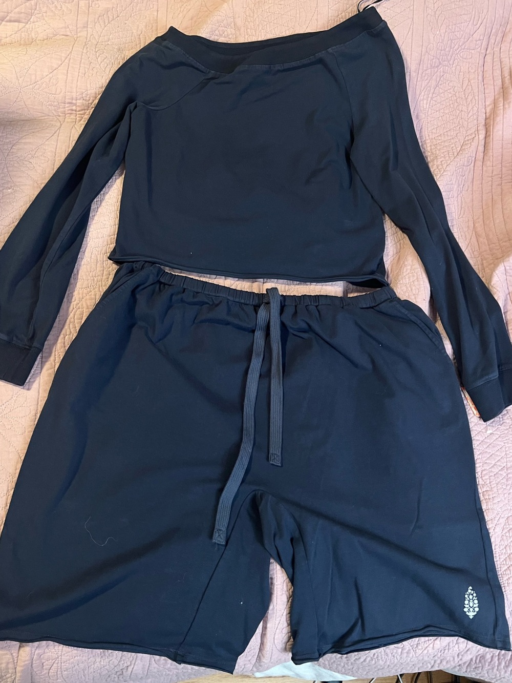 #306 FP Movement Matching Lounge Set Navy Blue XL NWT Crop Top + Shorts - Picture 3 of 5